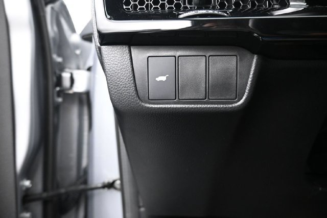 Used 2026 Honda CR-V EX-L image 17