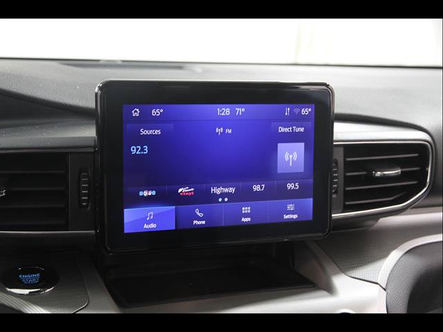 Certified 2024 Ford Explorer XLT w/ Equipment Group 202A AWD/4WD image 11