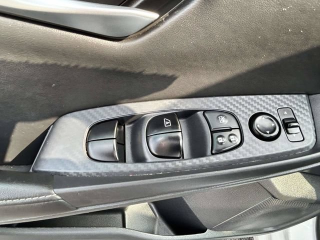 Used 2025 Nissan Sentra SV FWD image 18