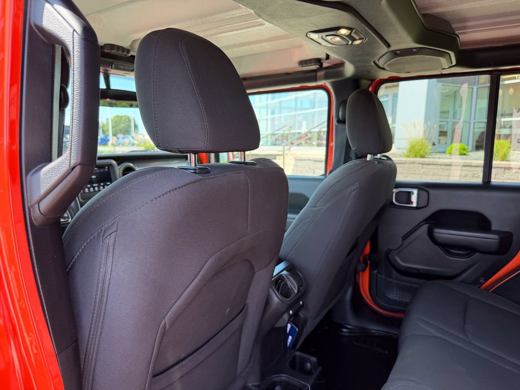 Used 2023 Jeep Wrangler Unlimited Sport AWD/4WD image 14