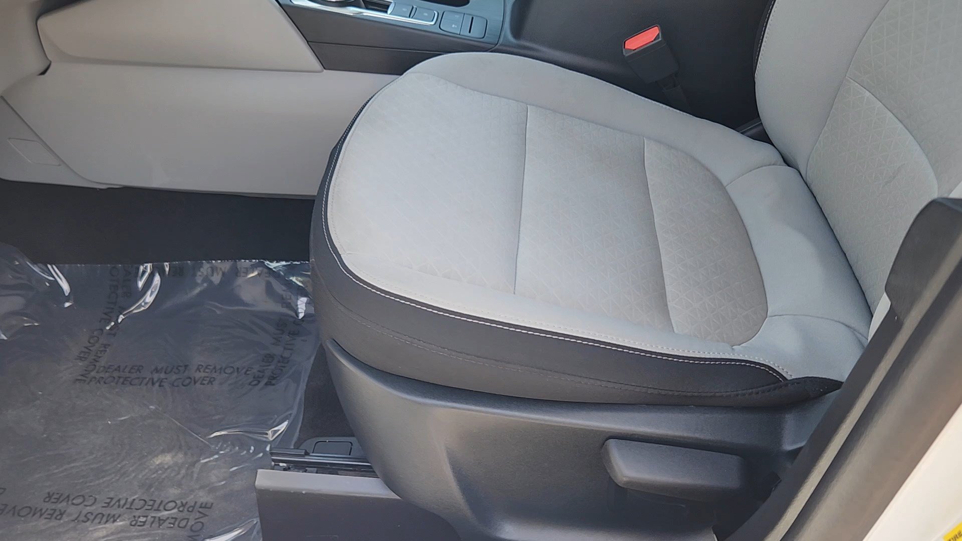 Certified 2025 Ford Escape Active AWD/4WD image 20