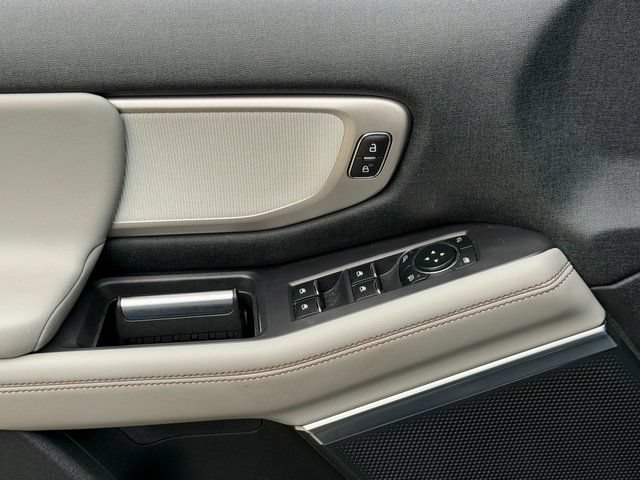 Certified 2025 Ford Expedition Active RWD image 31