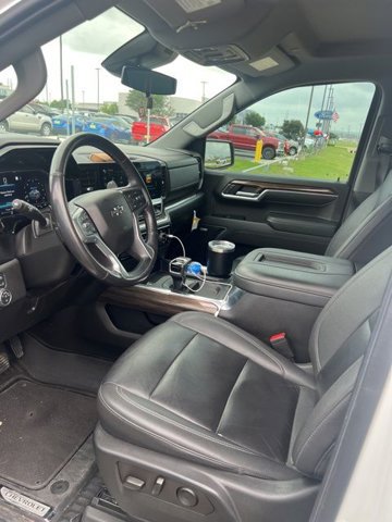 Used 2022 Chevrolet Silverado 1500 RST RWD image 6