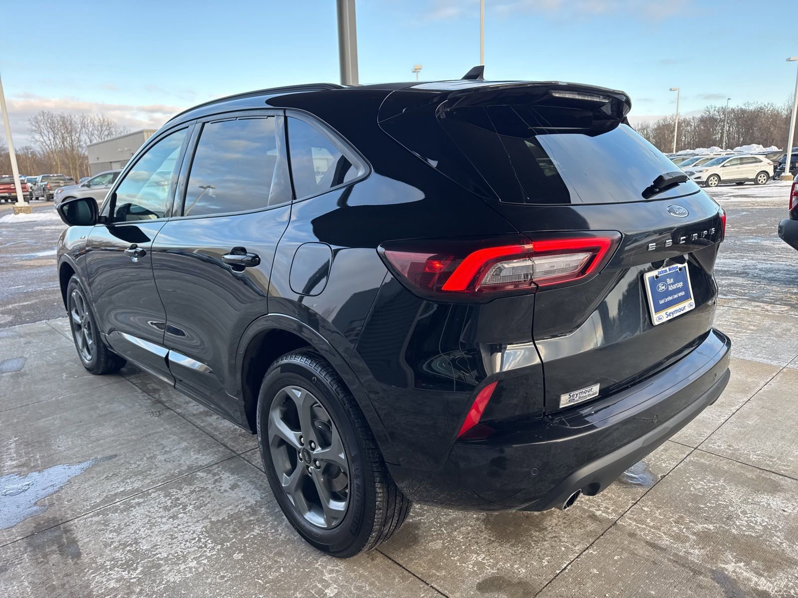 Certified 2024 Ford Escape ST-Line Select w/ Tech Pack #2 image 6