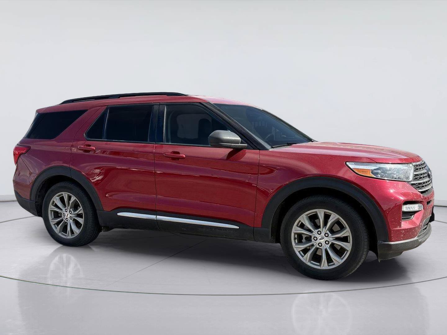 Certified 2023 Ford Explorer XLT w/ Equipment Group 202A