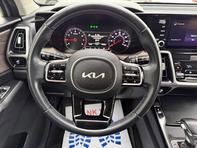 Used 2022 Kia Sorento X-Line EX image 15