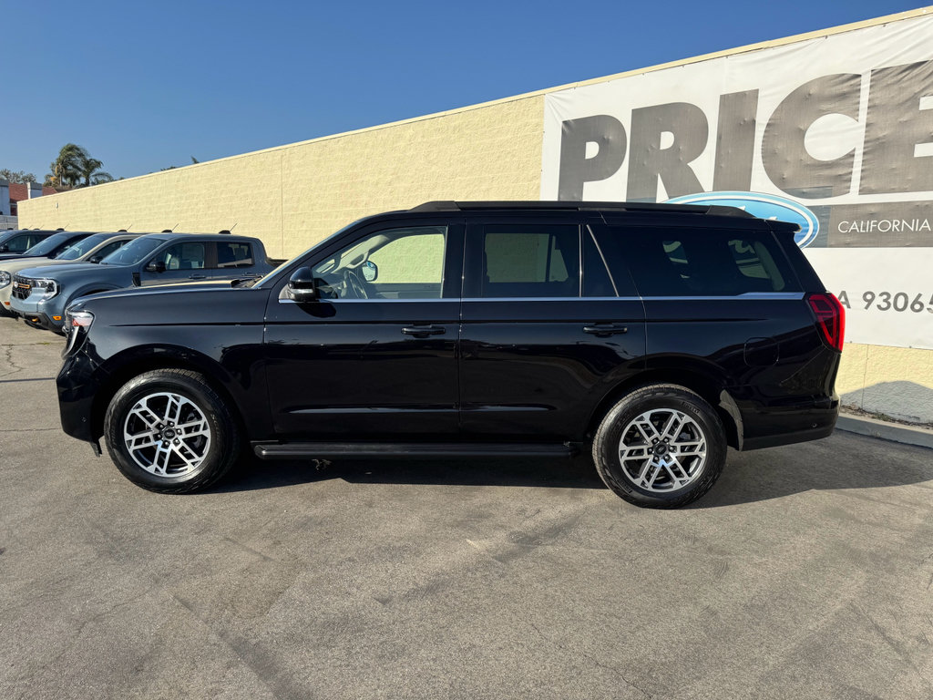Certified 2025 Ford Expedition Active AWD/4WD image 8