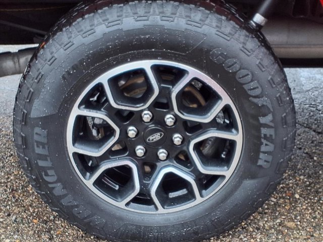 Certified 2023 Ford F150 XLT w/ Equipment Group 302A High image 32