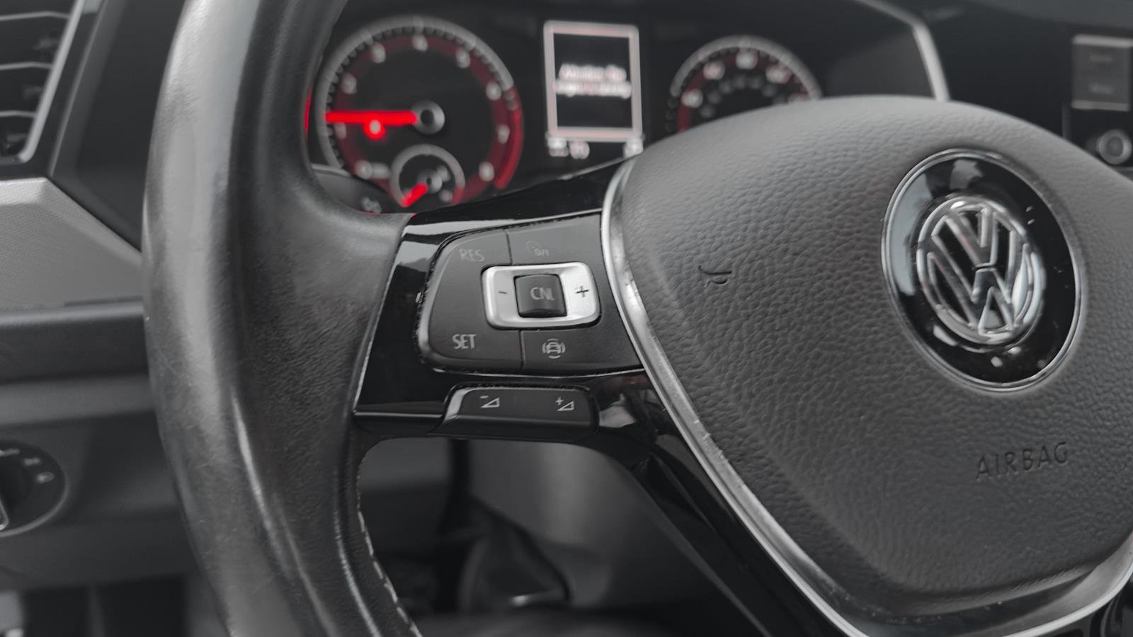 Used 2021 Volkswagen Jetta R-Line image 17