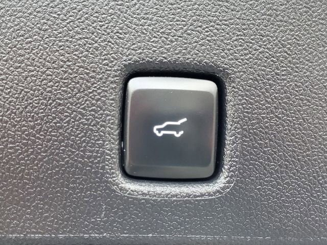 Certified 2025 Ford Escape ST-Line Select w/ Tech Pack #2 AWD/4WD image 34