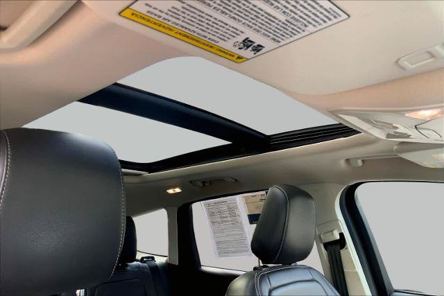 Certified 2019 Ford Escape SEL AWD/4WD image 14