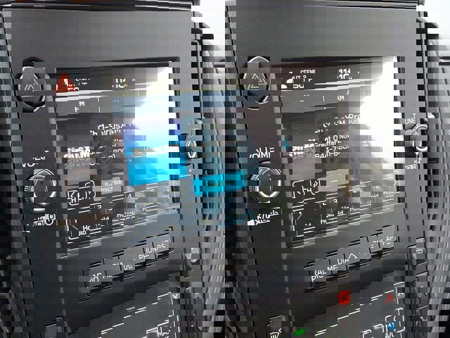 Used 2025 Subaru Impreza 2.0i AWD/4WD image 11