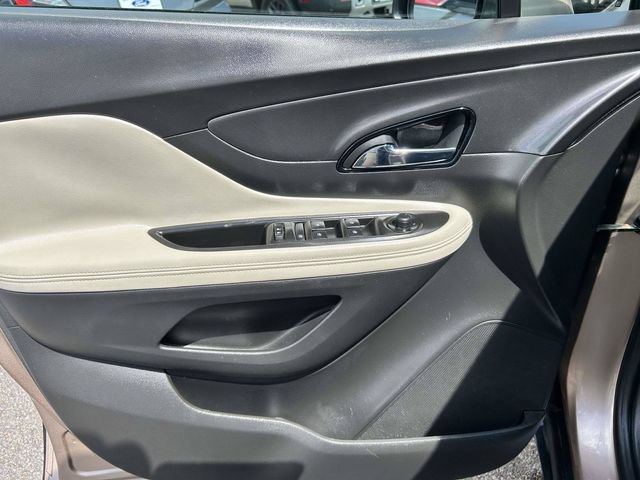 Used 2018 Buick Encore Preferred AWD/4WD image 16