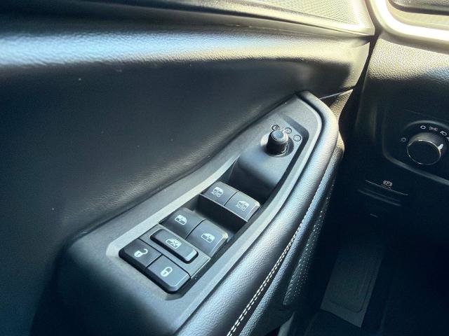 Used 2025 Jeep Grand Cherokee L Laredo AWD/4WD image 21
