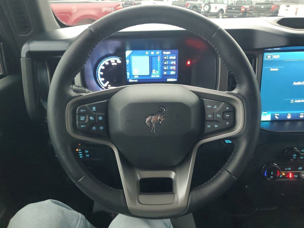 Certified 2022 Ford Bronco Outer Banks image 19