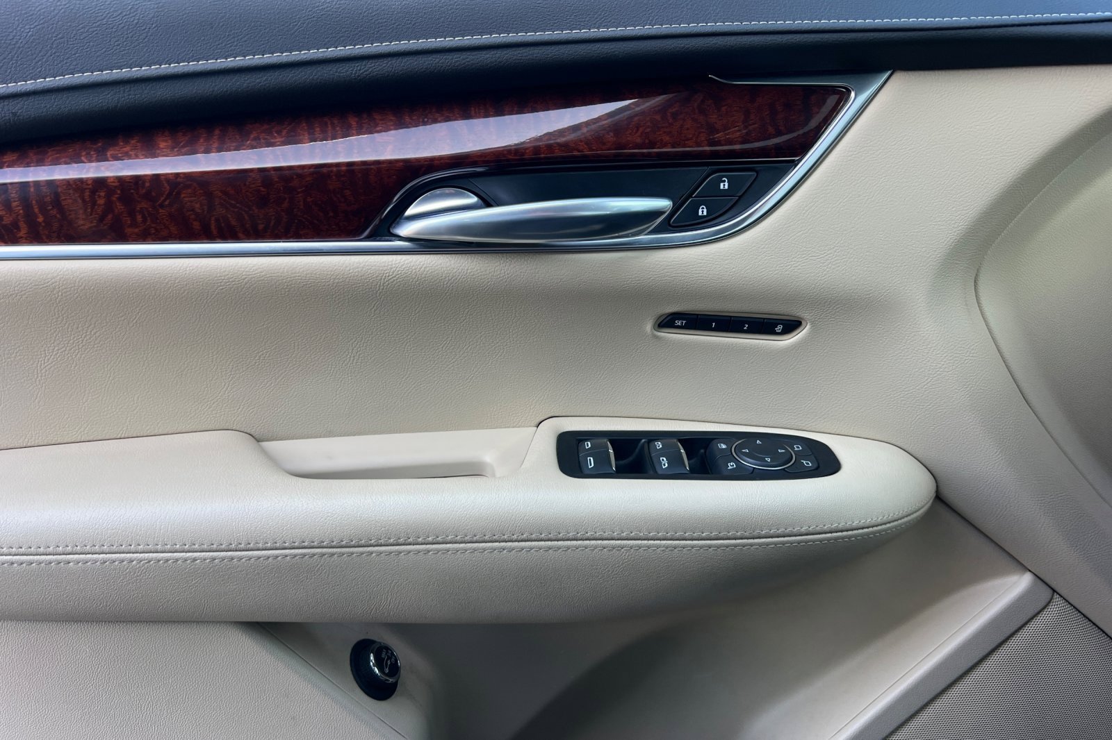 Used 2019 Cadillac XT5 Luxury image 10