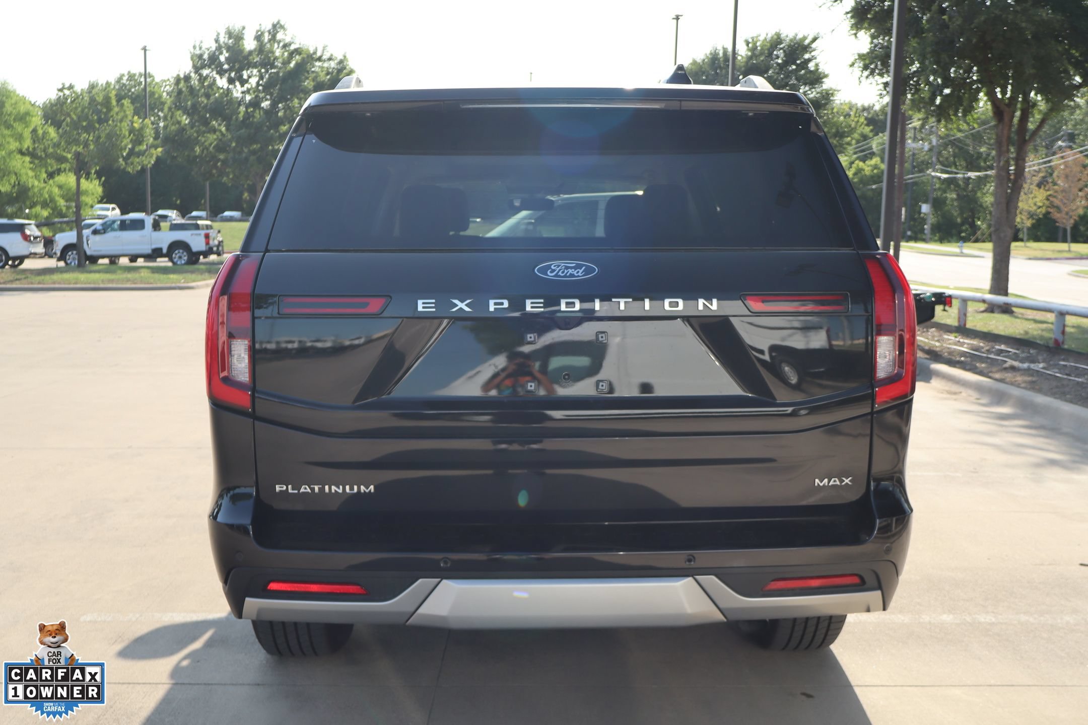 Certified 2025 Ford Expedition Max Platinum AWD/4WD image 4