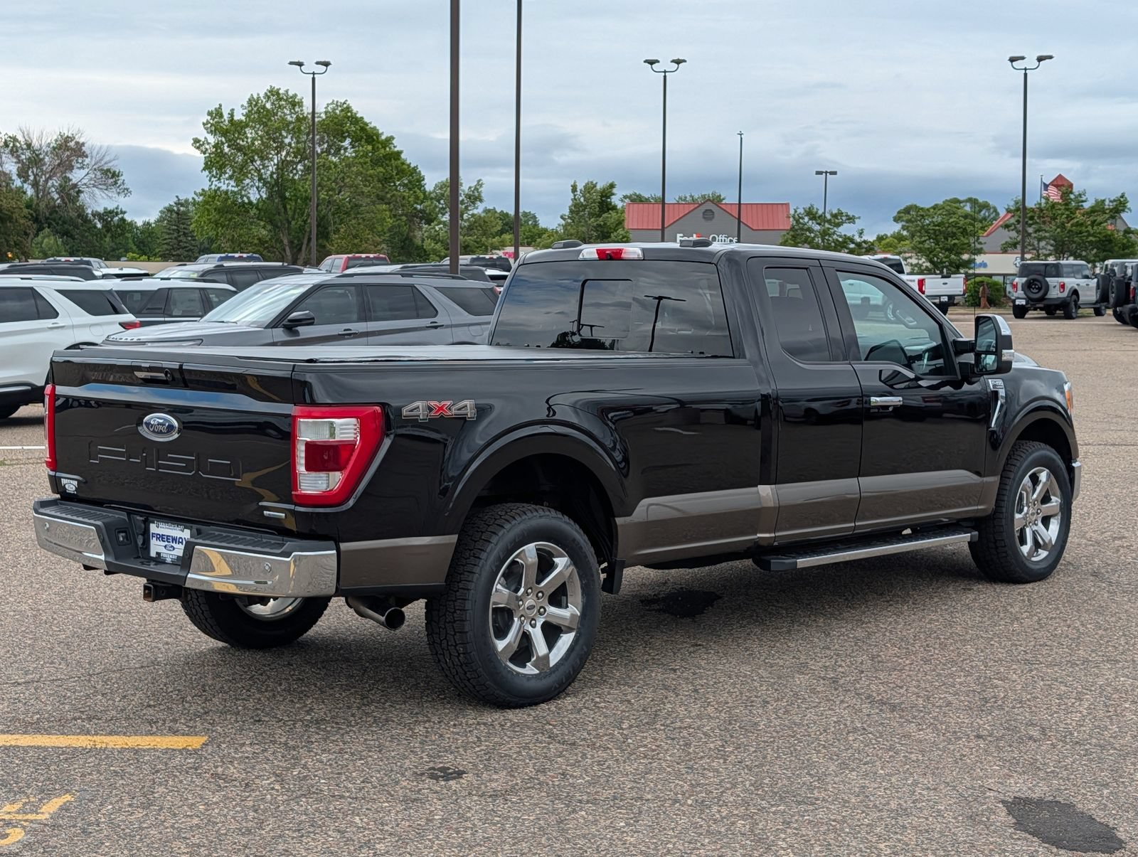Certified 2021 Ford F150 Lariat w/ Max Trailer Tow Package AWD/4WD image 7