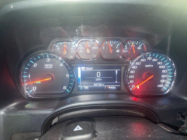 Used 2018 Chevrolet Silverado 1500 LT w/ All Star Edition image 16