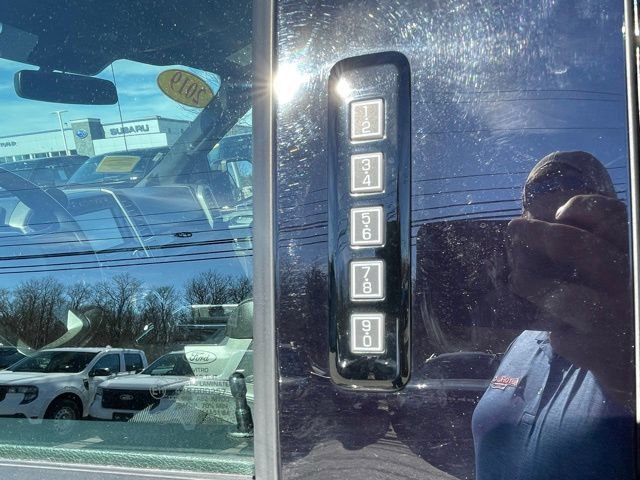 Certified 2019 Ford F150 Raptor w/ Equipment Group 802A Luxury image 40