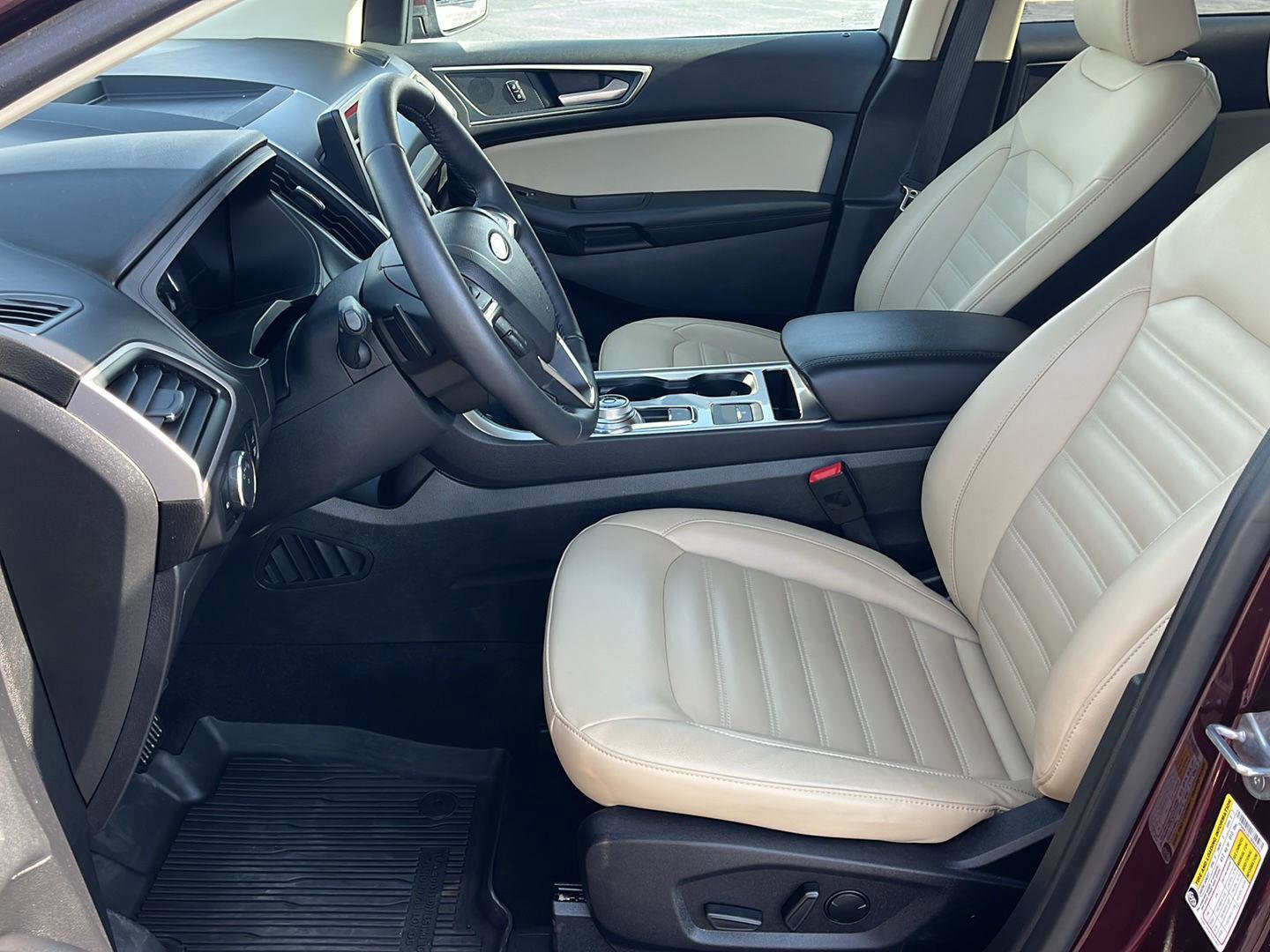 Certified 2024 Ford Edge SEL w/ Convenience Package image 11