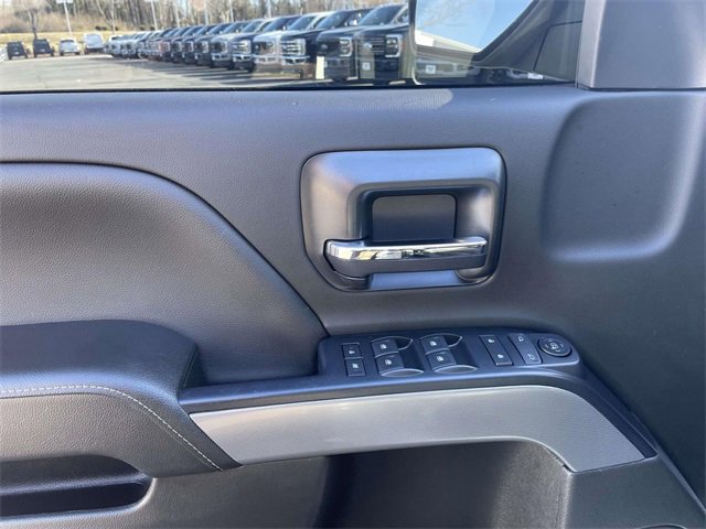 Used 2018 Chevrolet Silverado 1500 LT w/ All Star Edition image 14