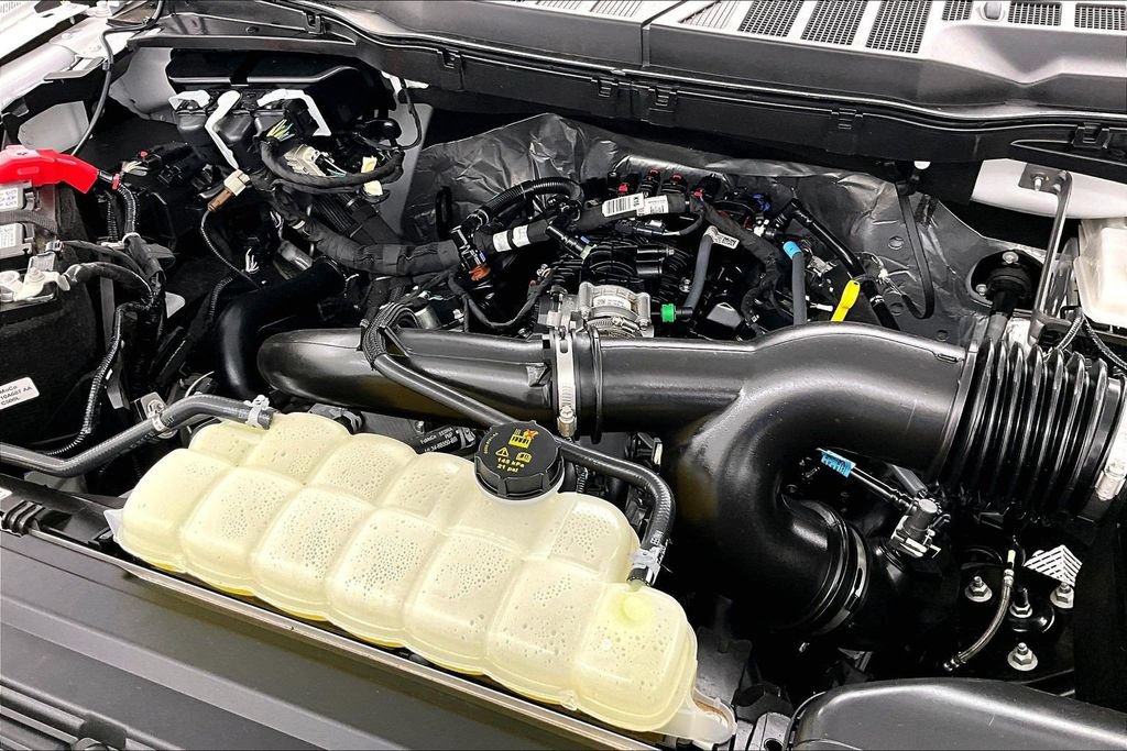 Certified 2025 Ford F150 XL RWD image 29