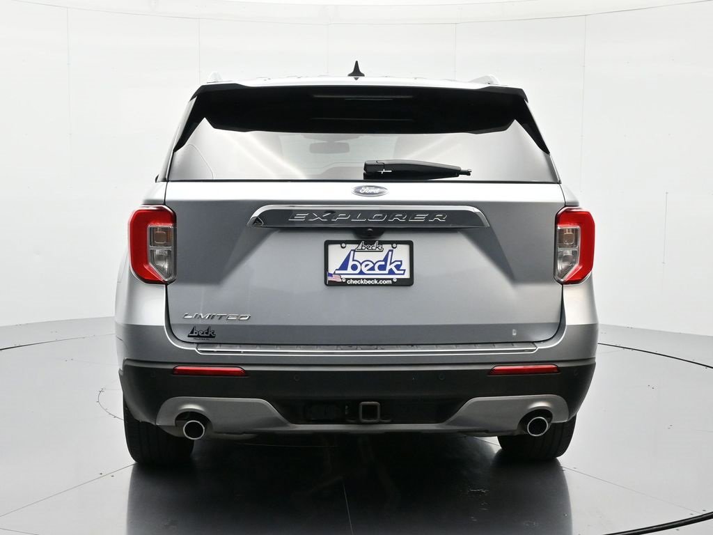 Certified 2022 Ford Explorer Limited w/ Limited Technology Package image 6