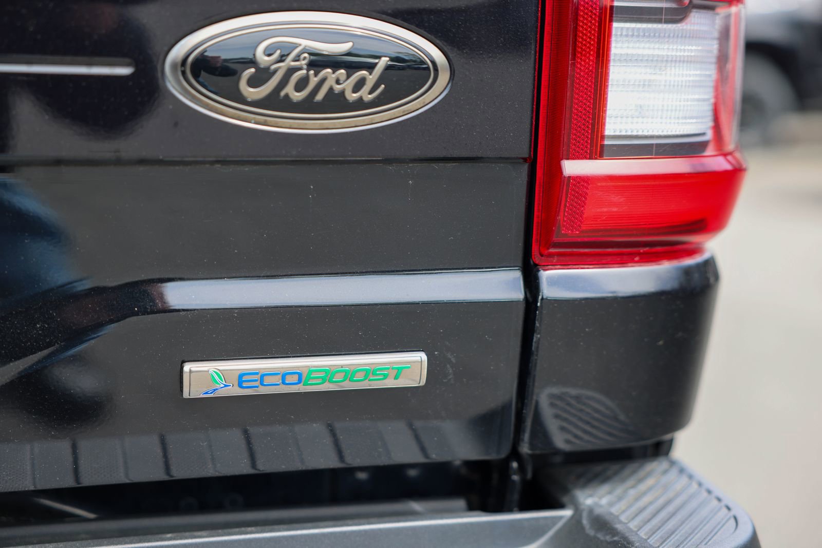 Certified 2023 Ford F150 Platinum w/ Equipment Group 701A High AWD/4WD image 44