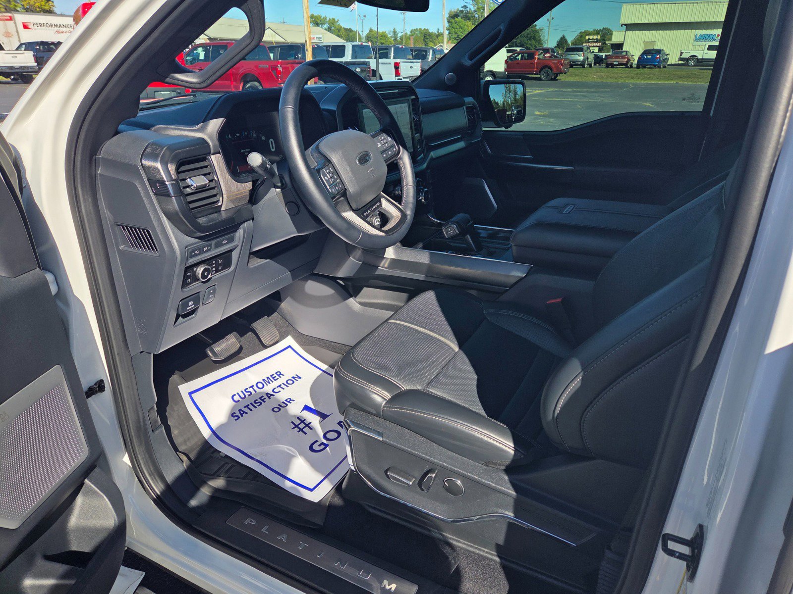 Certified 2023 Ford F150 Platinum w/ Equipment Group 701A High image 9