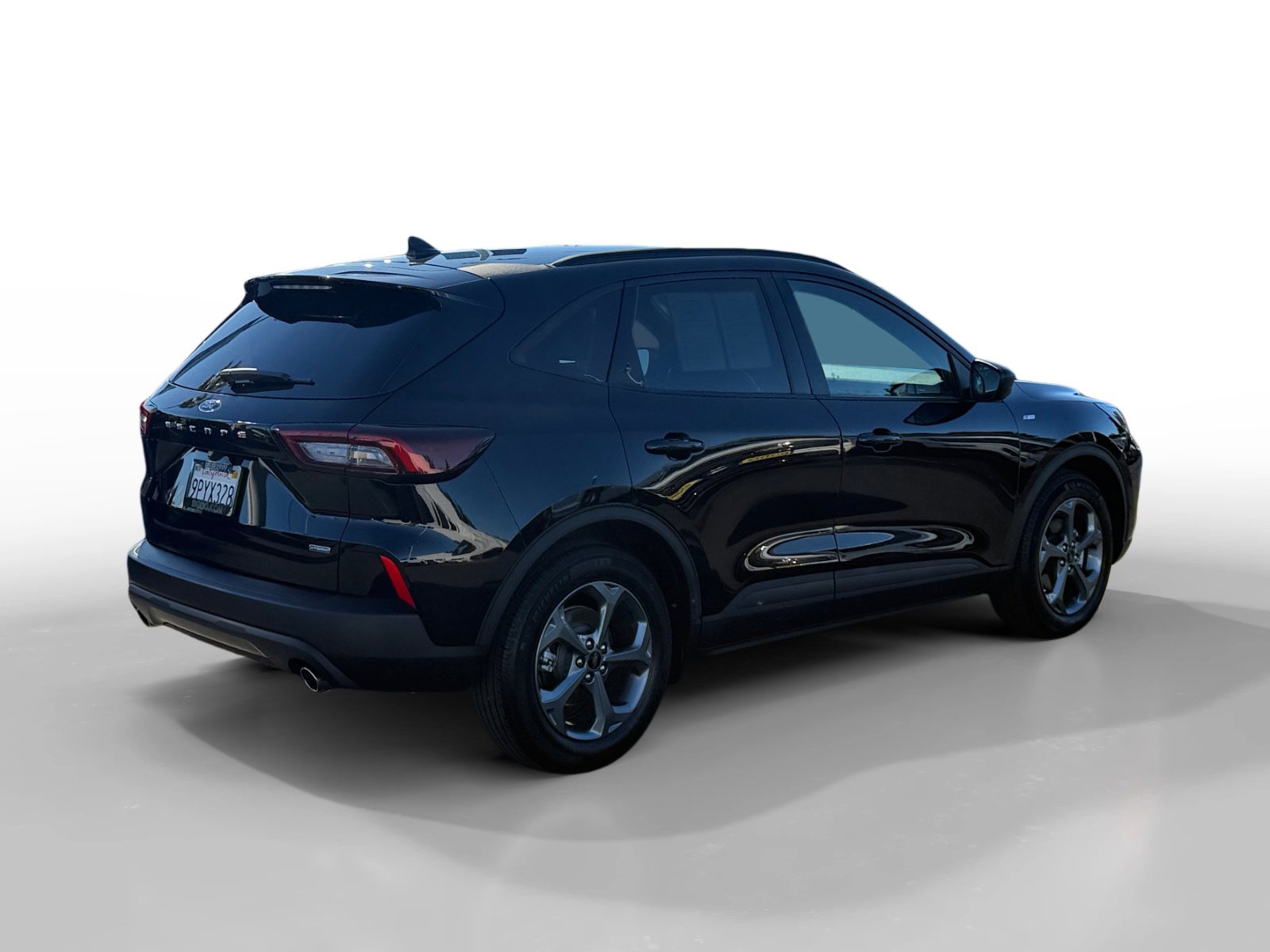 Certified 2025 Ford Escape ST-Line w/ Equipment Group 301A image 5