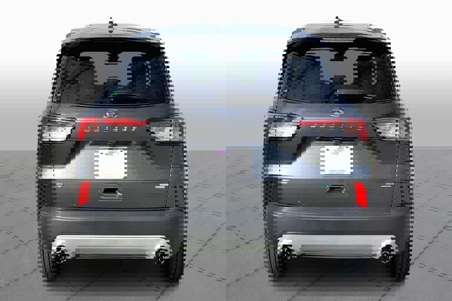 Certified 2020 Ford Escape SE image 4