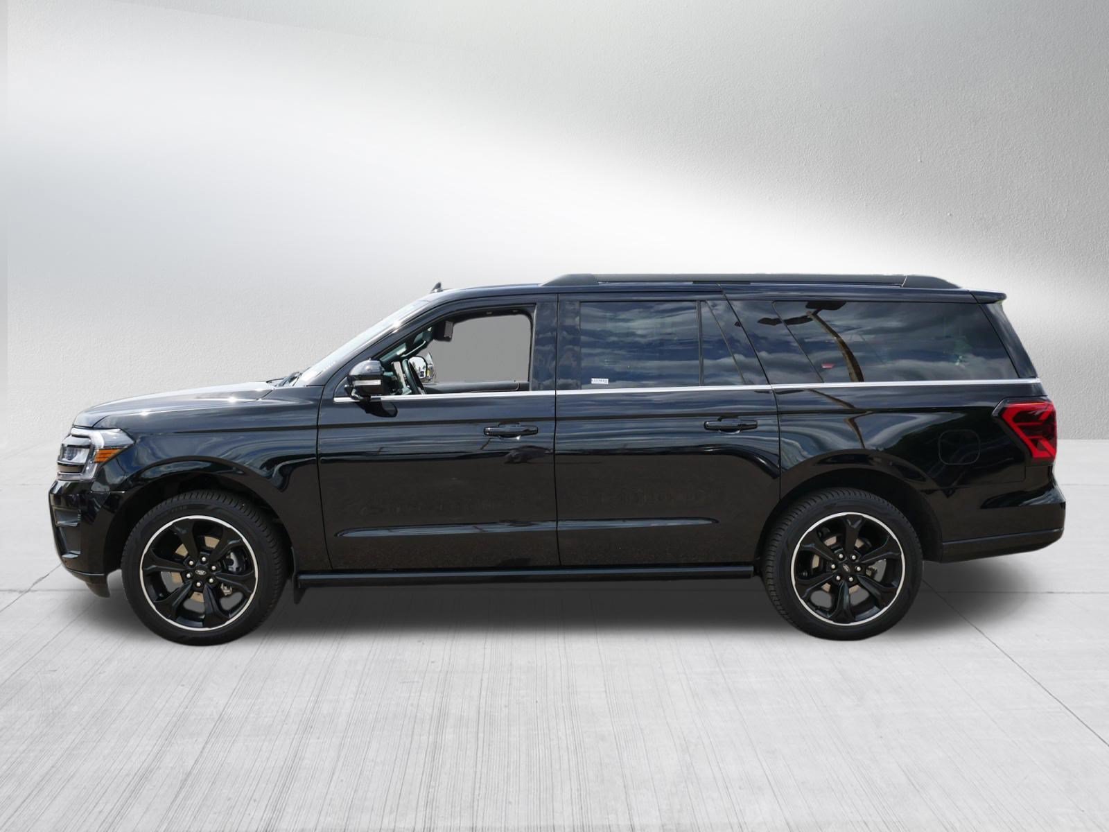 Certified 2022 Ford Expedition Max Limited AWD/4WD image 4