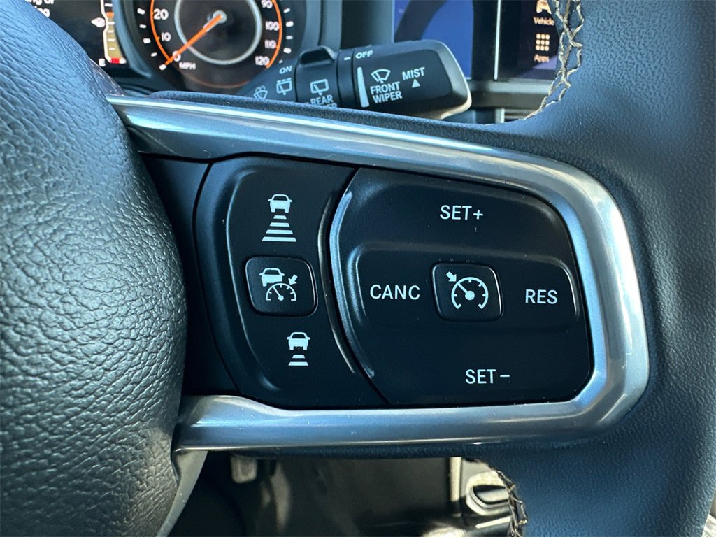 Used 2024 Jeep Wrangler Sahara image 25