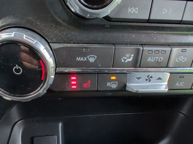 Certified 2022 Ford F150 XLT w/ Equipment Group 302A High image 15