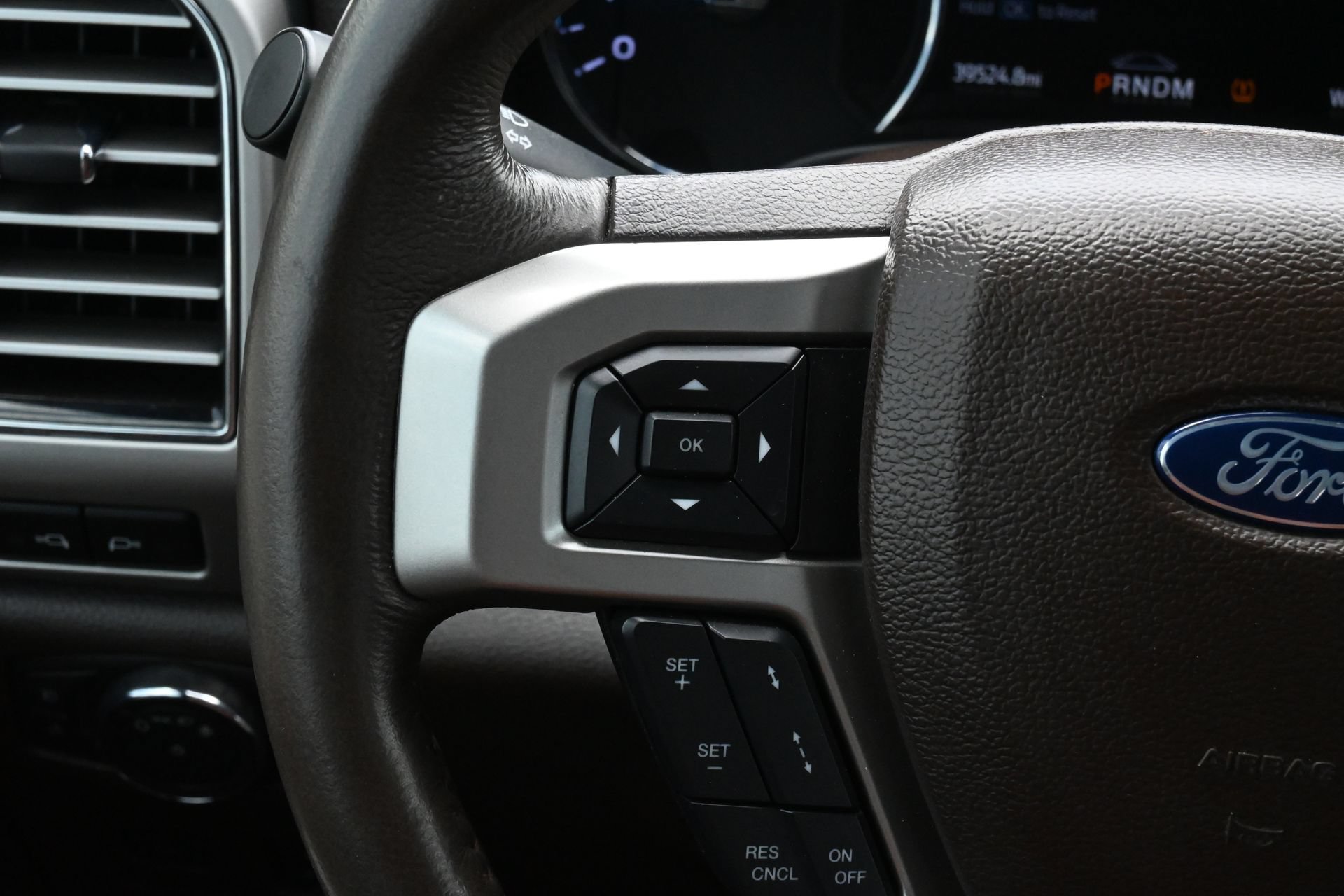 Certified 2021 Ford F250 King Ranch w/ King Ranch Ultimate Package AWD/4WD image 7
