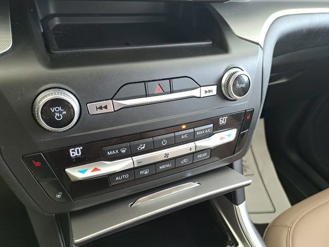 Certified 2020 Ford Explorer XLT w/ Equipment Group 202A image 12