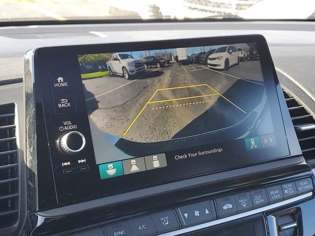 Used 2025 Honda Odyssey Sport-L image 17