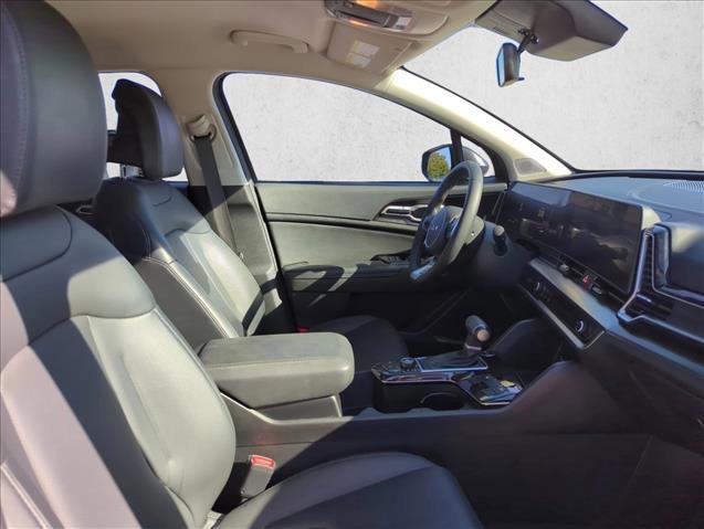 Used 2024 Kia Sportage EX image 25