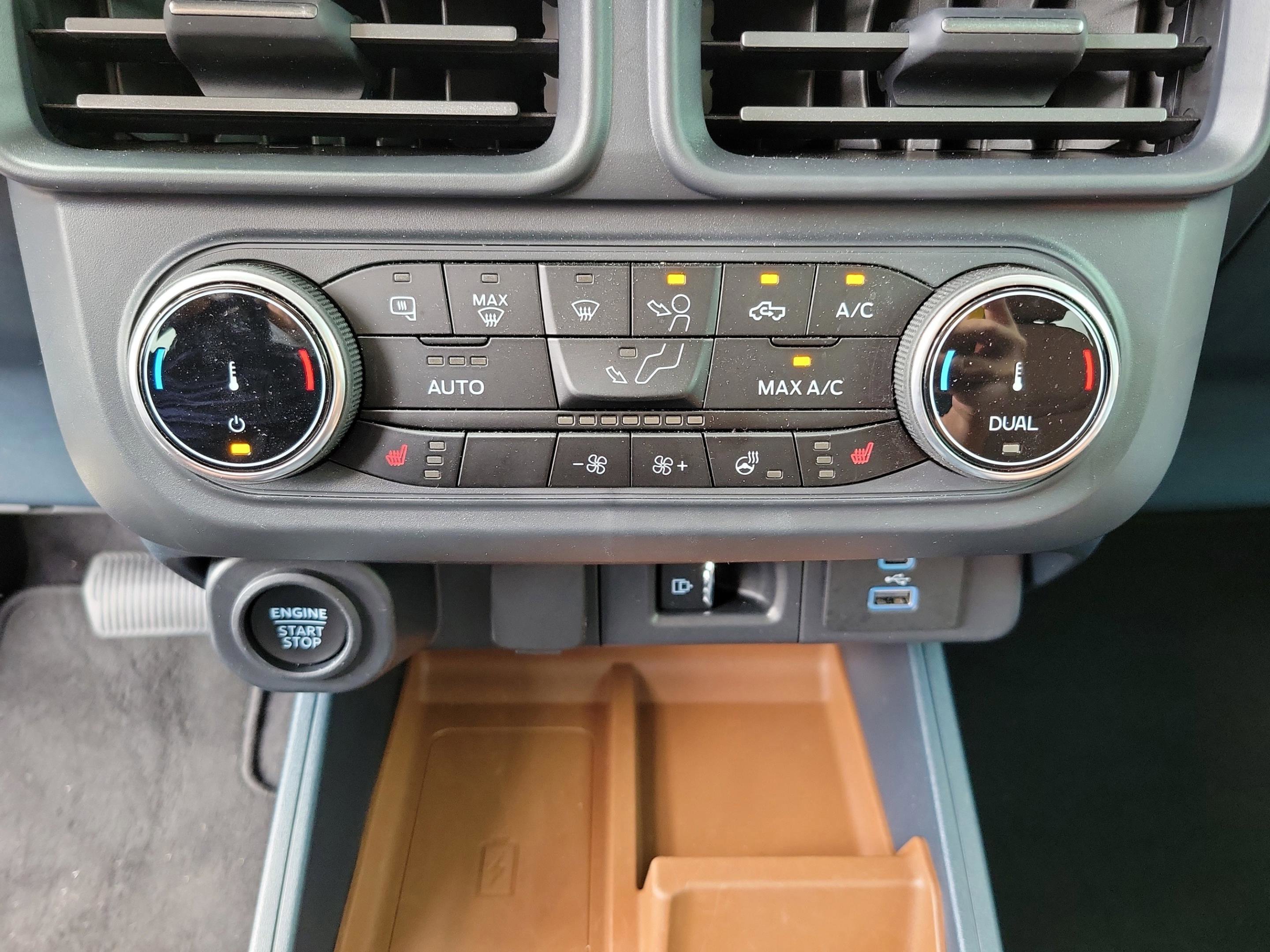 Certified 2024 Ford Maverick Lariat w/ 4K Tow Package image 22