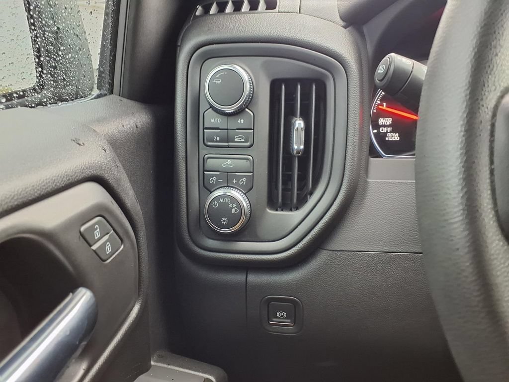 Used 2023 GMC Sierra 1500 Pro w/ Graphite Edition AWD/4WD image 22
