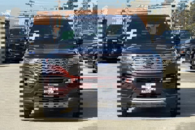 Certified 2020 Ford Explorer Limited w/ Hybrid Equipment Group 310A image 8