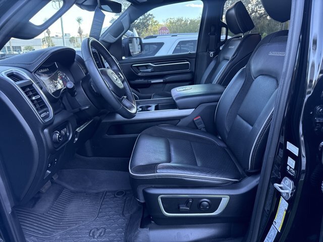 Used 2023 RAM 1500 Laramie AWD/4WD image 14