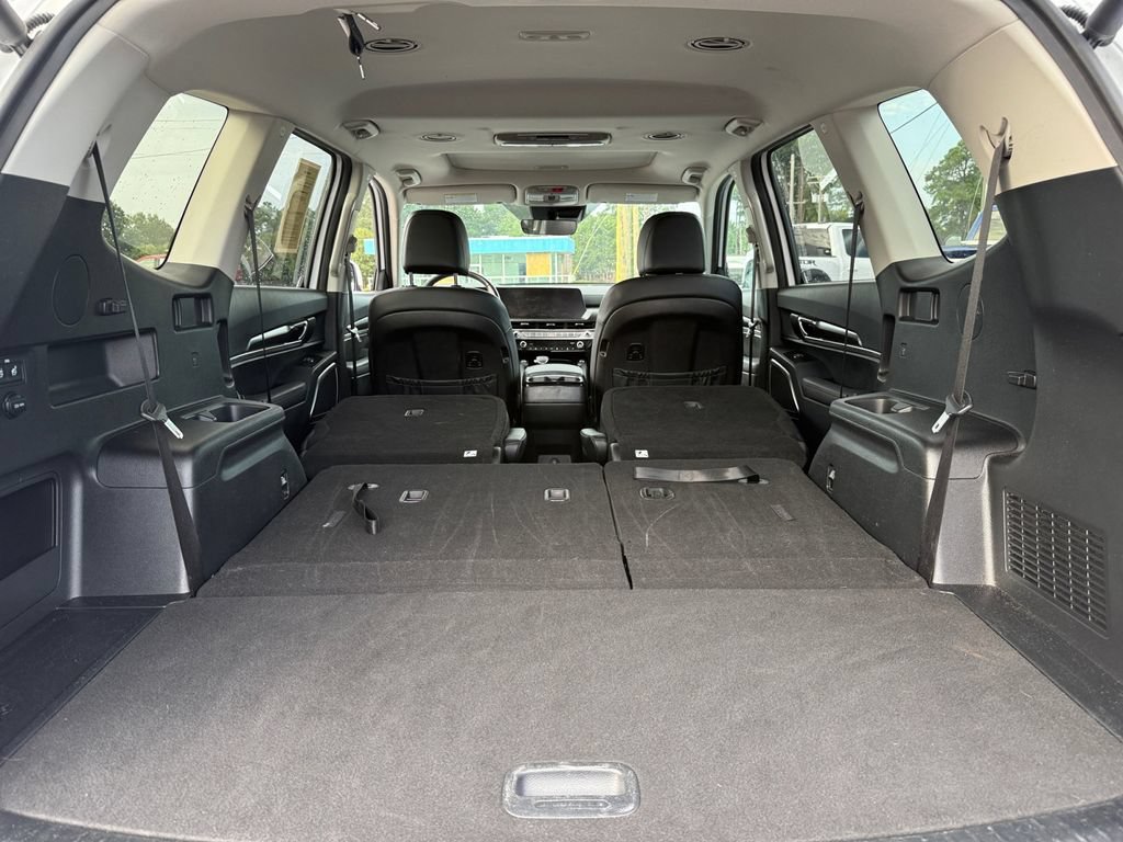 Used 2025 Kia Telluride S FWD image 21