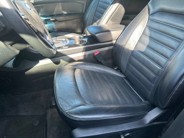 Certified 2017 Ford Edge SEL w/ Equipment Group 201A AWD/4WD image 14