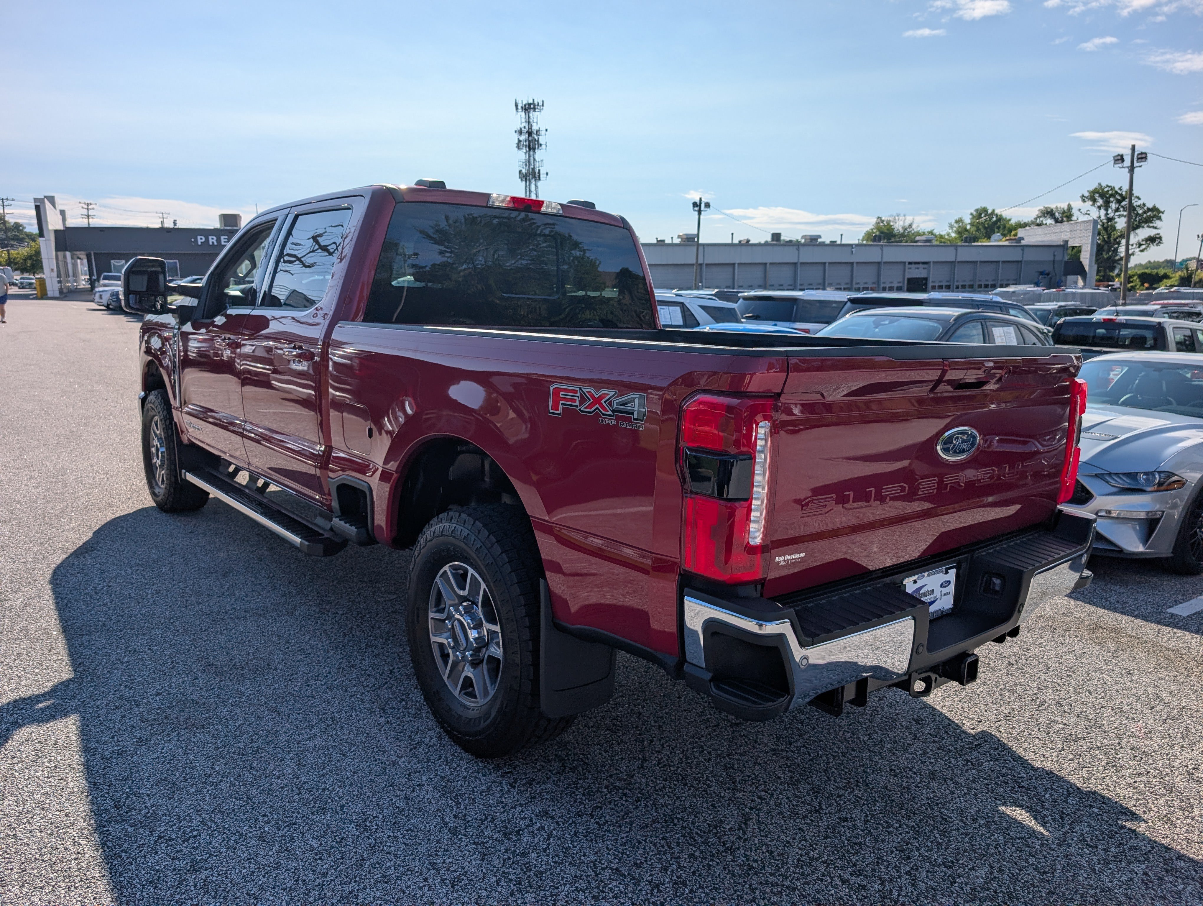 Certified 2025 Ford F250 Lariat w/ FX4 Off-Road Package AWD/4WD image 5