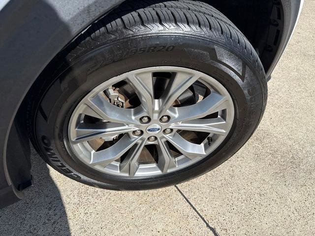 Certified 2023 Ford Explorer Limited AWD/4WD image 17