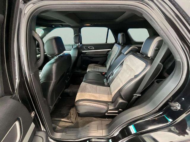 Certified 2017 Ford Explorer XLT w/ Equipment Group 202A FWD image 20