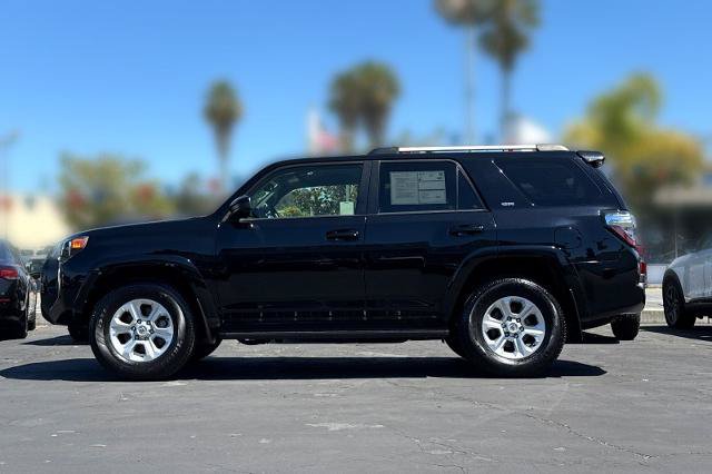 Used 2024 Toyota 4Runner SR5 RWD image 33