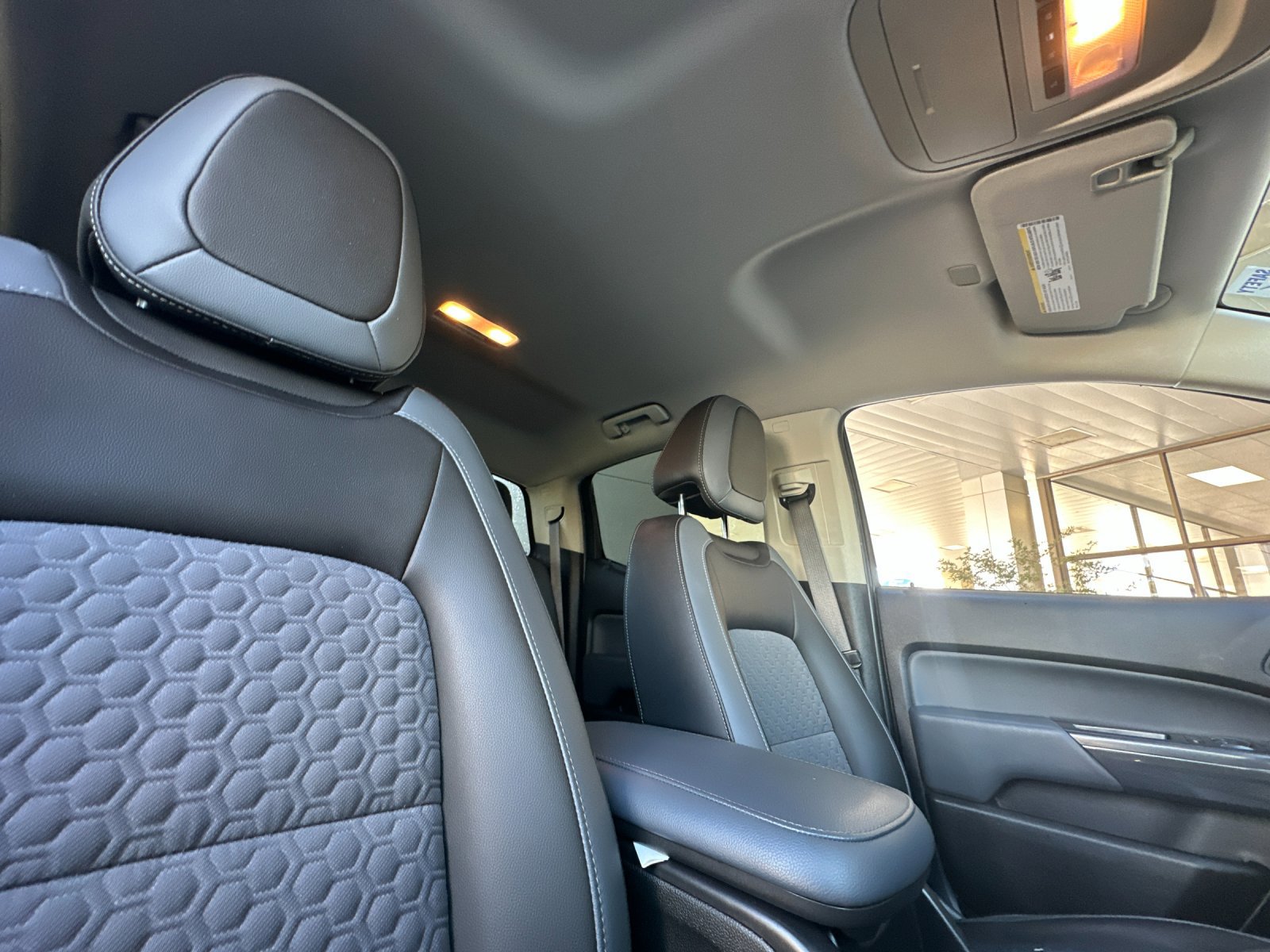 Used 2021 Chevrolet Colorado Z71 image 16